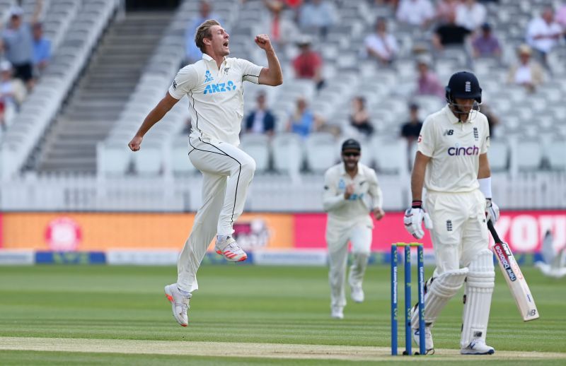 Joe Root dismissed at Lord's by Kyle Jamieson.