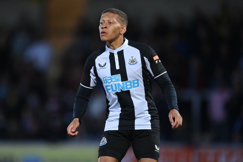 Dwight Gayle could be a perfect Armstrong replacement at Blackburn.