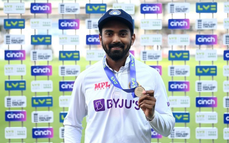 KL Rahul with the Man of the Match Award, Lord&#039;s 2021 (Getty Images)