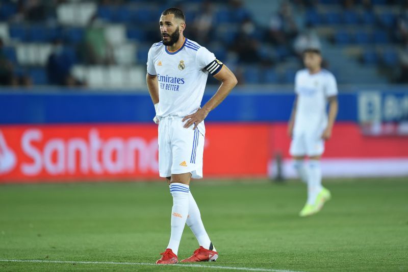 Deportivo Alaves v Real Madrid CF - La Liga Santander