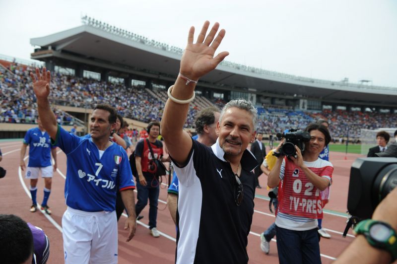 Roberto Baggio (centre)