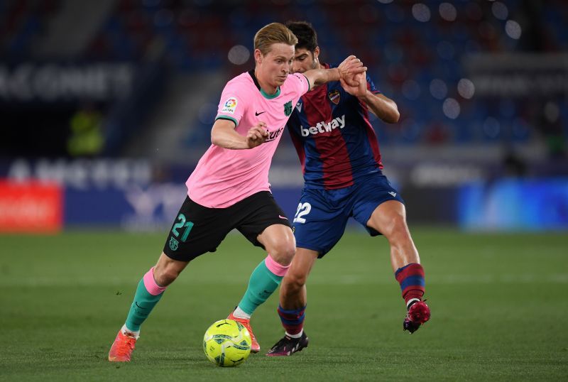 Levante UD v FC Barcelona - La Liga Santander