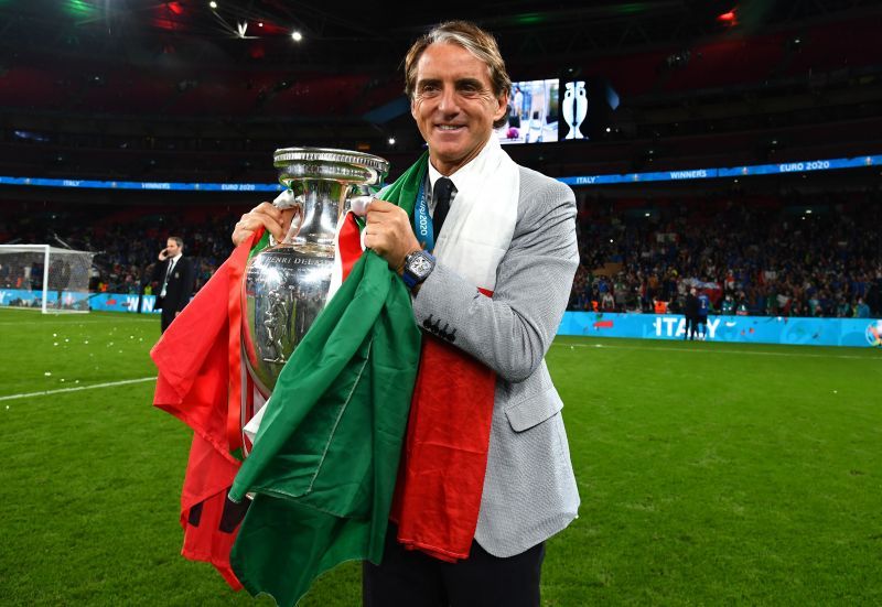 Roberto Mancini is the favourite to win this year&#039;s UEFA Coach of the Year award.