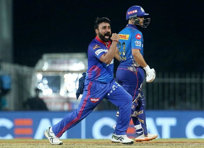 Amit Mishra celebrates a wicket during his match-winning spell against MI. (Pic: IPLT20.COM)