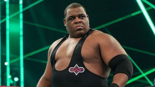 Keith Lee has brought back his old look