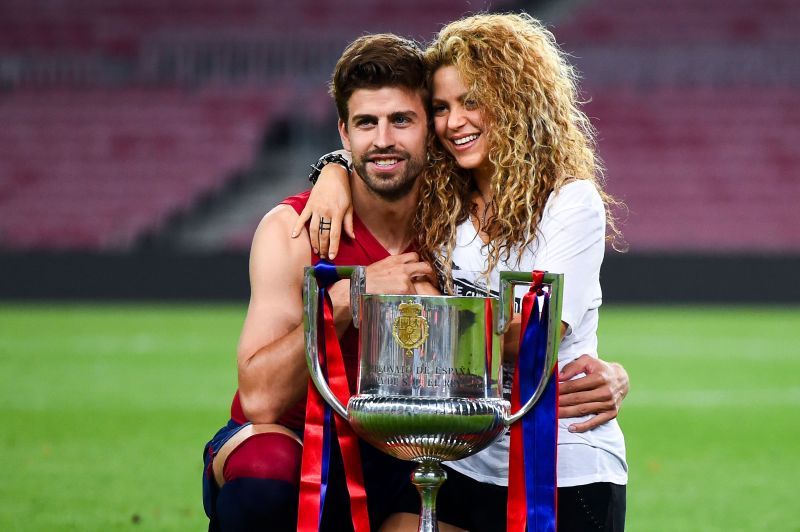 Barcelona defender Gerard Piqu&eacute; with Shakira. (Photo by David Ramos/Getty Images)