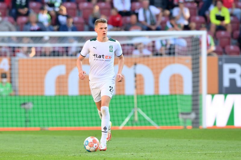 FC Augsburg vs Borussia M&ouml;nchengladbach - Bundesliga