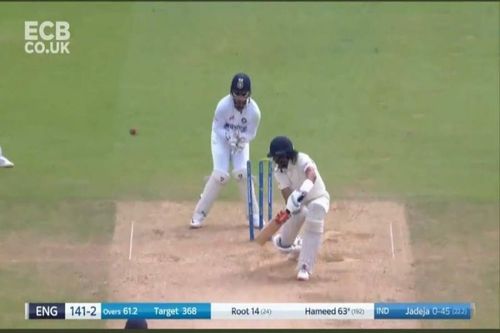 Ravindra Jadeja knocked over Haseeb Hameed to give India their 3rd wicket on Day 5 at the Oval