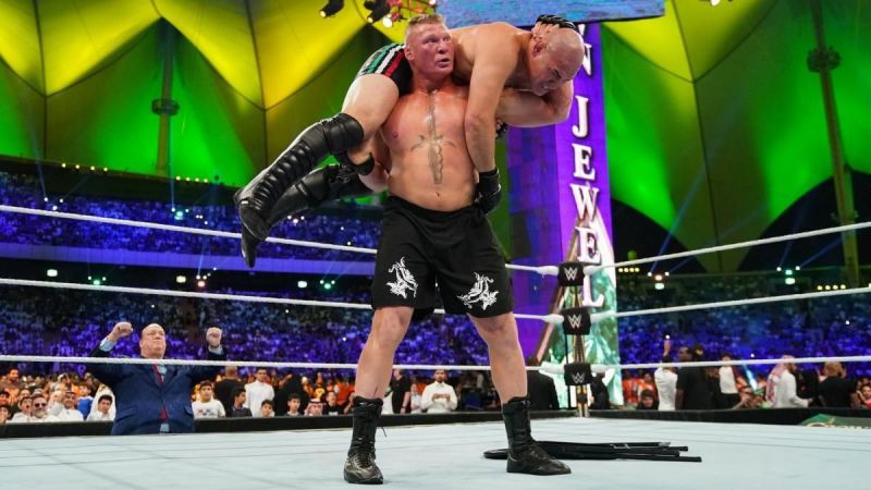 Brock Lesnar vs Cain Velasquez at WWE Crown Jewel 2019