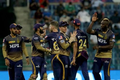 KKR celebrate a wicket against RCB. Pic: IPLT20.COM