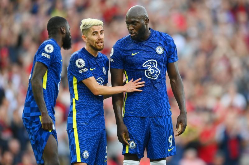 Jorginho (centre) with Romelu Lukaku (right) in conversation during a match for Chelsea