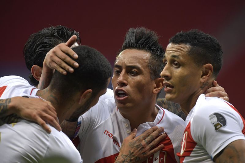 Peru and Venezuela will battle for three points