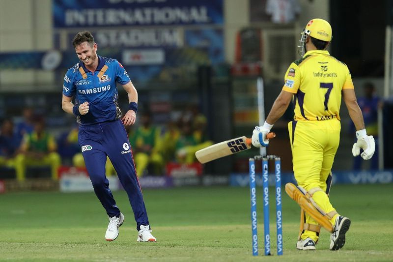Adam Milne dismissed Chennai Super Kings captain MS Dhoni on the final ball of the powerplay (Image Courtesy: IPLT20.com)