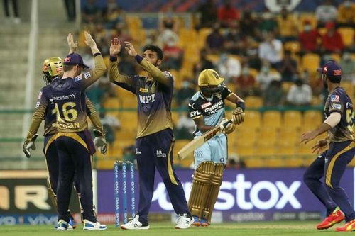 Varun Chakravarthy celebrates the wicket of Wanindu Hasaranga. Pic: IPLT20.COM