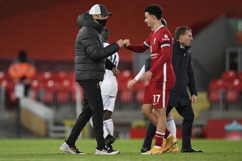 Jurgen Klopp eyes the young Curtis Jones to replace the brilliant Harvey Elliott who is out with a freak injury sustained against Leeds.