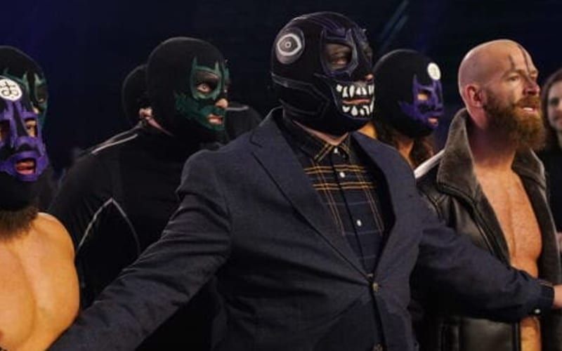 A number of former WWE Superstars would benefit from joining the Dark Order.
