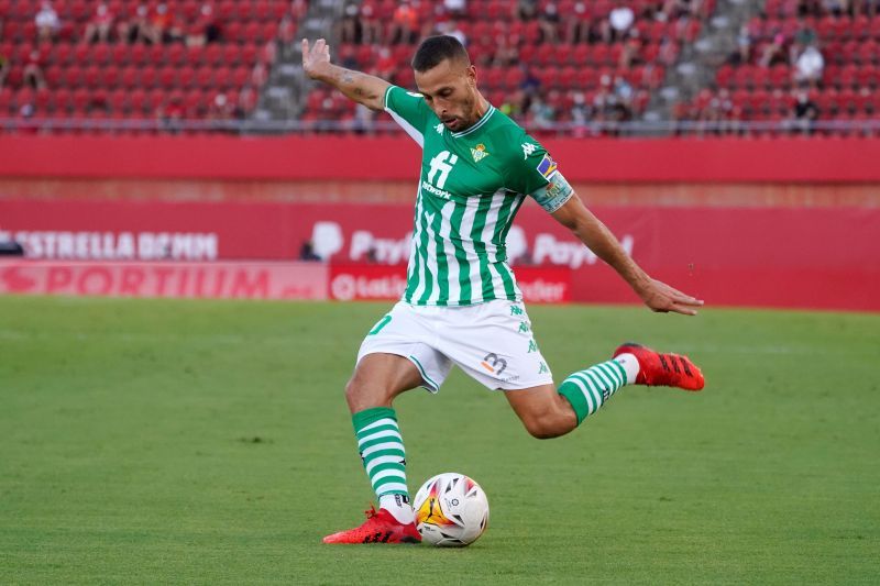 Osasuna welcome Real Betis to the El Sadar Stadium