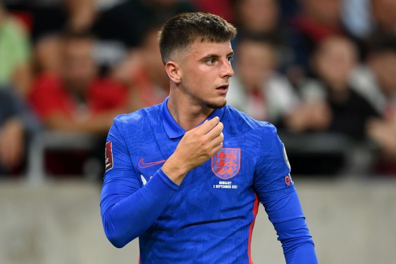 Mason Mount appeared to struggle slightly in the first half of tonight&#039;s game.