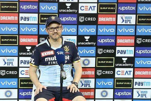 Mike Hesson opens up on RCB's plan ahead of CSK tie (Credit: BCCI/IPL)