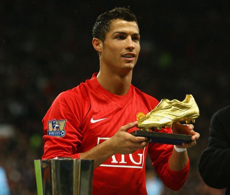 Another Premier League Golden Boot and Ronaldo will be the oldest player to win it