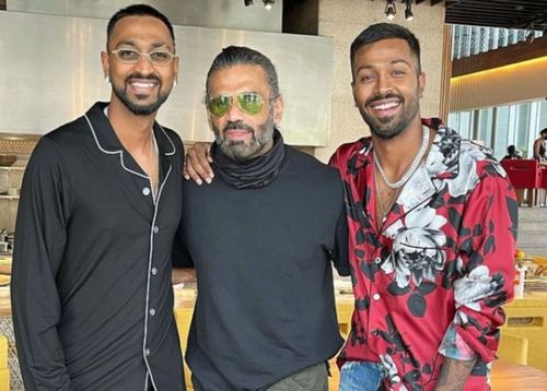 Krunal Pandya, Sunil Shetty, and Hardik Pandya