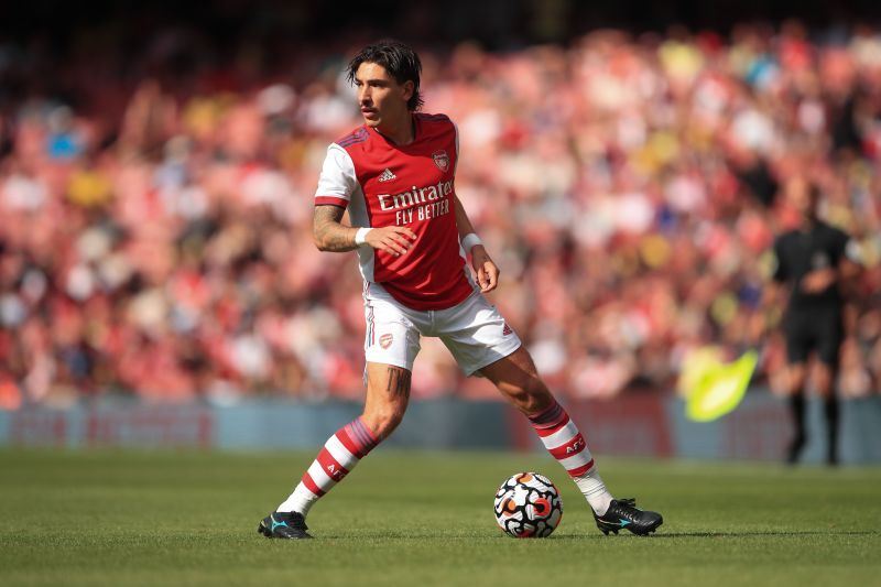 Hector Bellerin joined Real Betis on loan this season