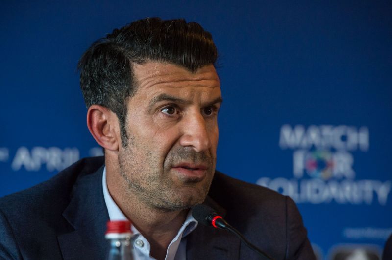 Luis Figo moved from Barcelona to Real Madrid.