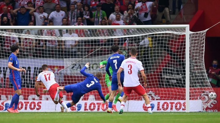 Szymanski snatched a late equalizer for Poland, denying England a victory
