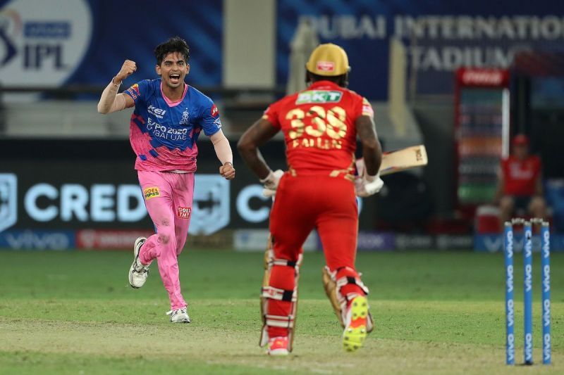 Kartik Tyagi gave away just 1 run in the final over [Image-IPLT20]