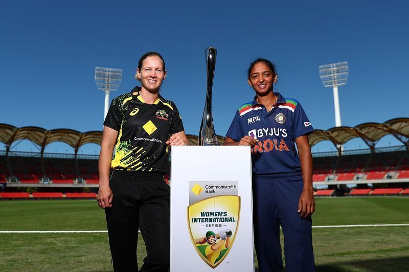 India Women (IND-W) vs Australia Women (AUS-W).