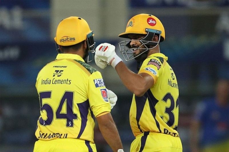 Shardul Thakur and Rturaj Gaikwad batting for CSK