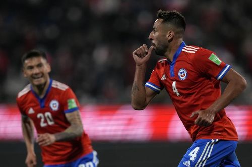 Chile and Venezuela go head-to-head at the Estadio San Carlos de Apoquindo on Thursday