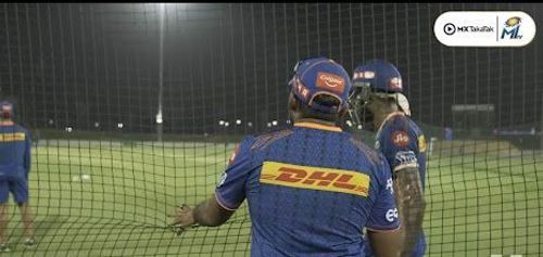 Mahela Jayawardene had a candid chat with Hardik Pandya on the eve of the match against SRH [Image- Screengrab/MI Insta]