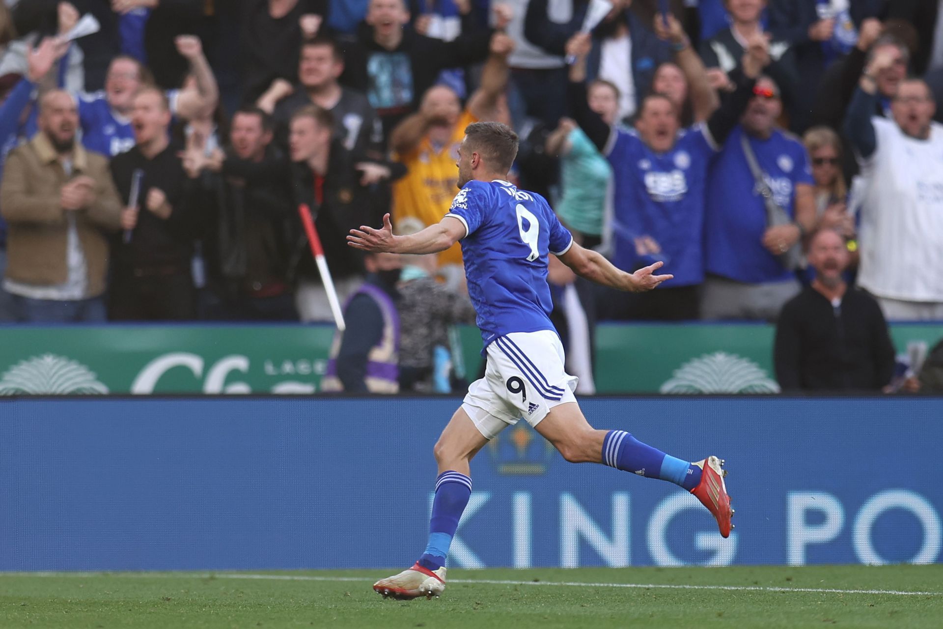 Leicester City v Manchester United - Premier League