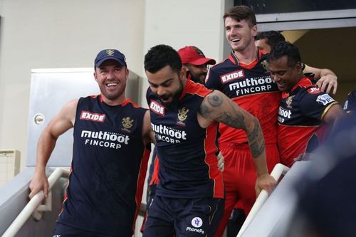 RCB players rush out to celebrate KS Bharat's performance on Friday. (PC: IPLT20.com)