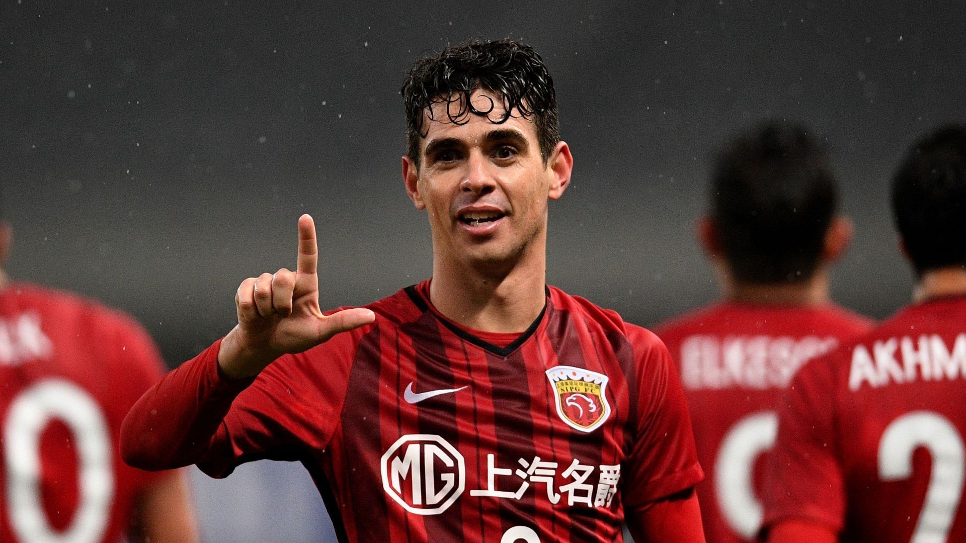 Shanghai Port midfielder Oscar