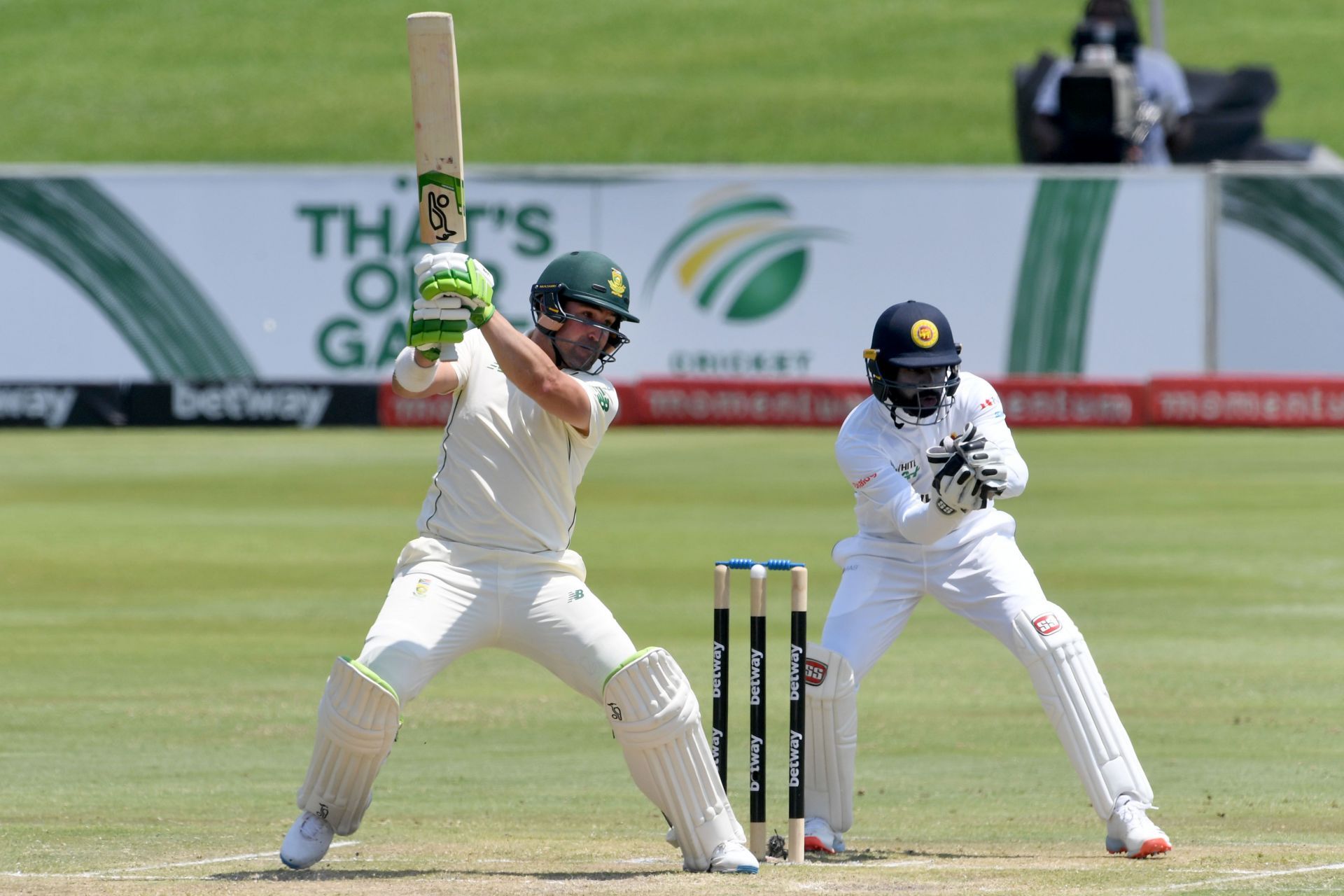 South Africa v Sri Lanka - First Test Day 2