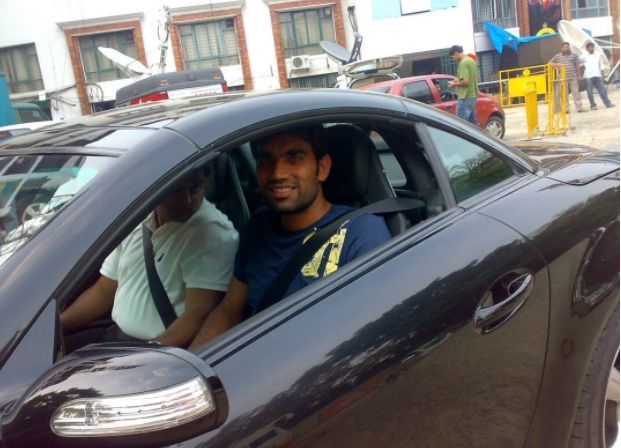 Munaf Patel cars