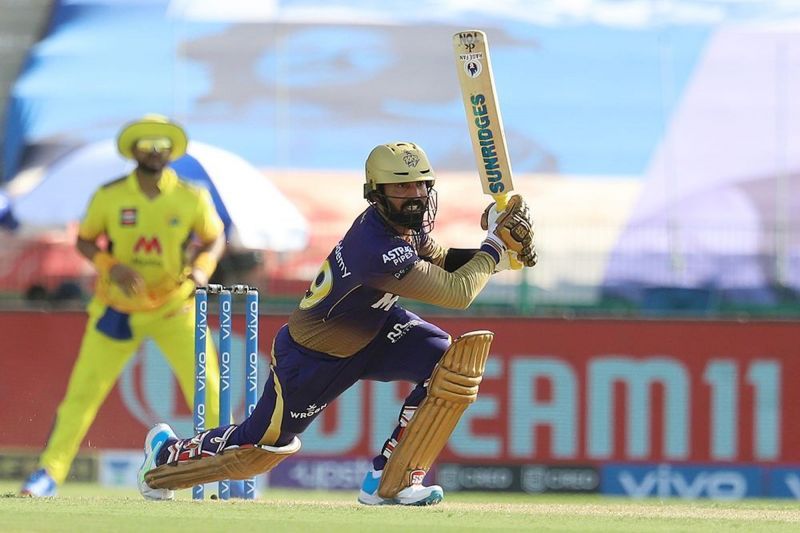 Dinesh Karthik scoring a boundary against CSK.