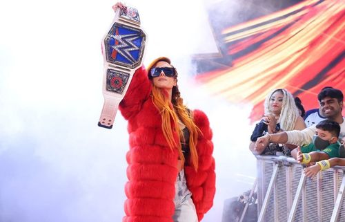 WWE SmackDown Women's Champion Becky Lynch tweets about her daughter!