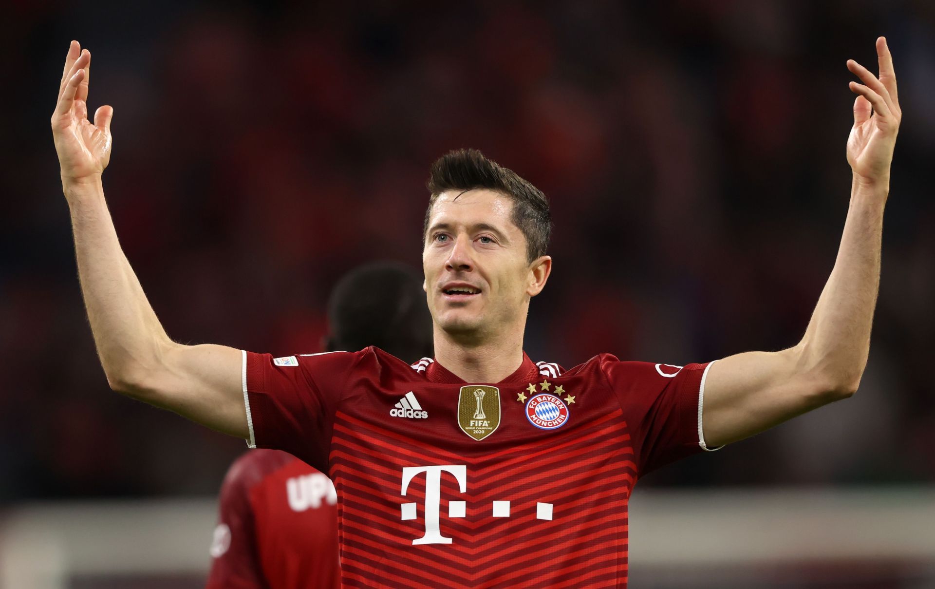 Robert Lewandowski wants to join Real Madrid next summer.