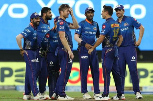 MI vs SRH live action starts tonight at 7.30PM IST