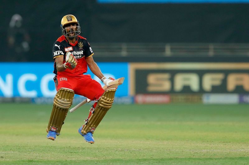 KS Bharat rightfully won the &#039;Player of the Match&#039; award in RCB&#039;s match. (Image Courtesy: IPLT20.com)