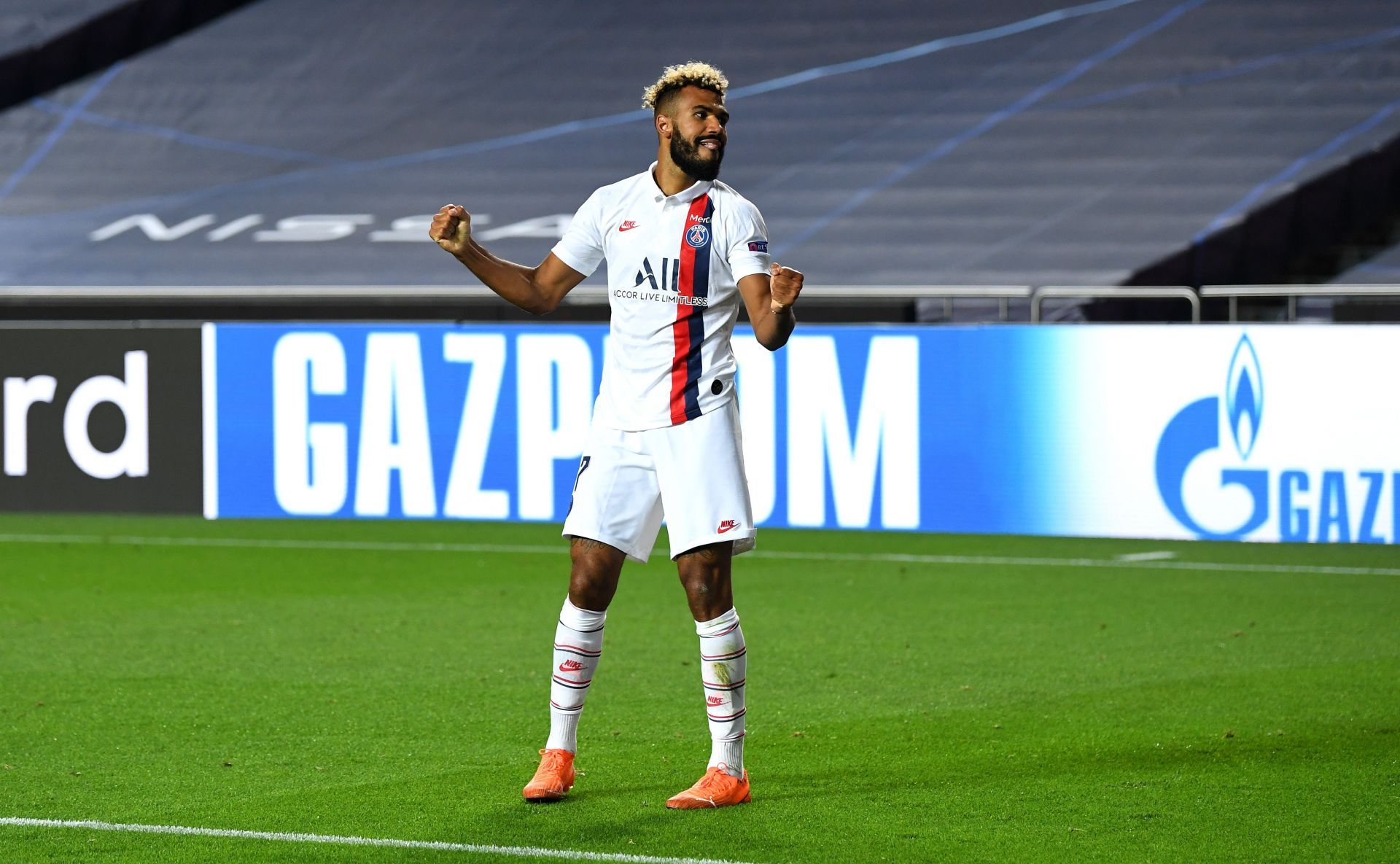 Choupo-Moting inexplicably partnered Neymar and Mbappe