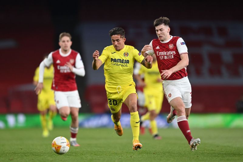 Yeremi Pino (center) proved a handful for Arsenal defenders in Europa League semi-final