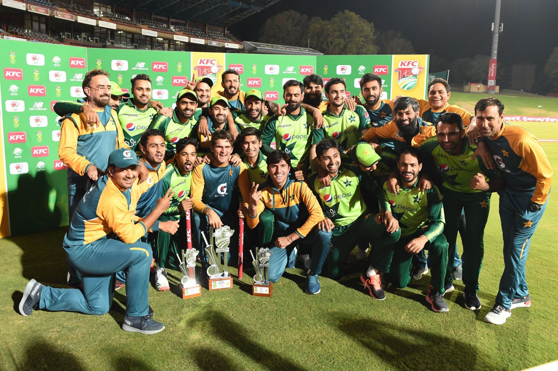 4th KFC T20I: South Africa v Pakistan