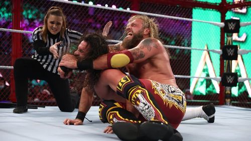 WWE Crown Jewel 2021 may have been one of the best pay-per-views for the company all year.