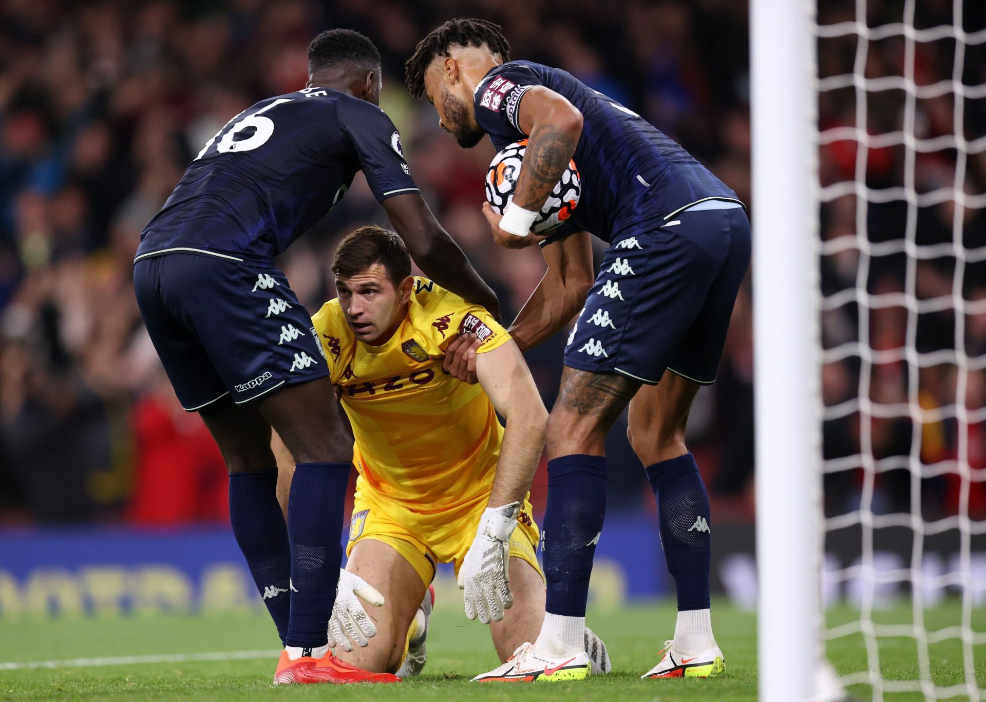 Emiliano Martinez impressed on his Emirates return.