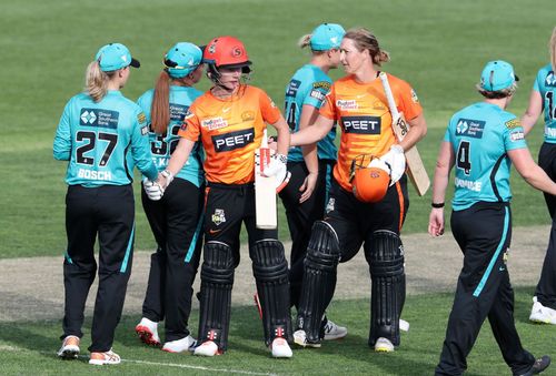 Perth Scorchers Women and Brisbane Heat Women in the WBBL