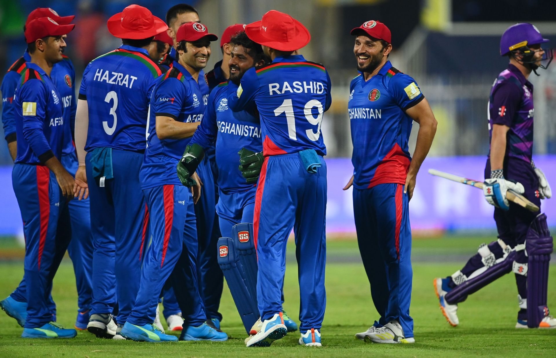 Mohammad Shahzad produced a brilliant effort on the field to dismiss Matthew Cross